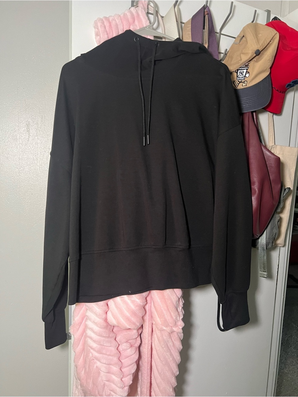 Old Navy Active Dynamic Fleece - Women's Hoodie with Thumb Holes
